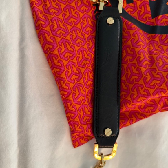 Tory Burch Bombe Riva Clutch--Black - Picture 9 of 11